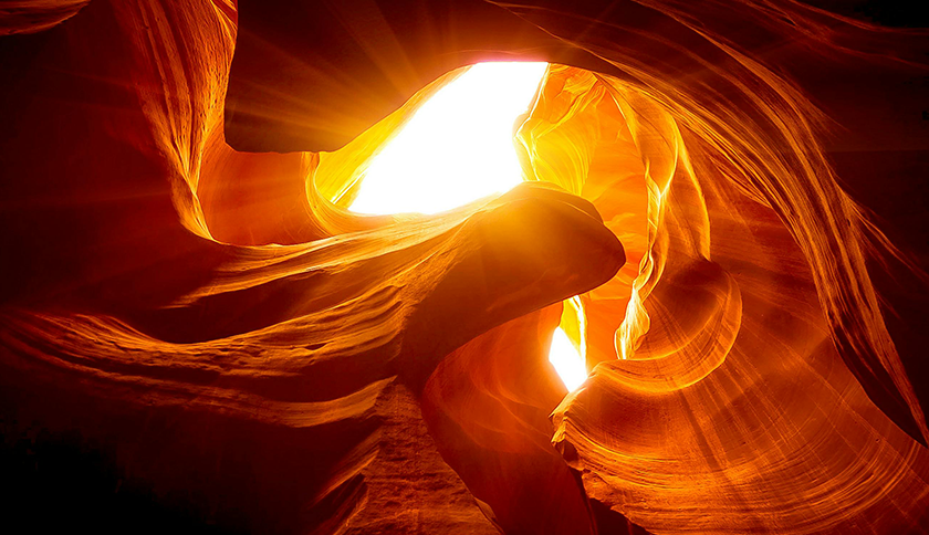 凯发天生一触即发制药盛装参展2024西鼎会，共绘健康产业新蓝图！